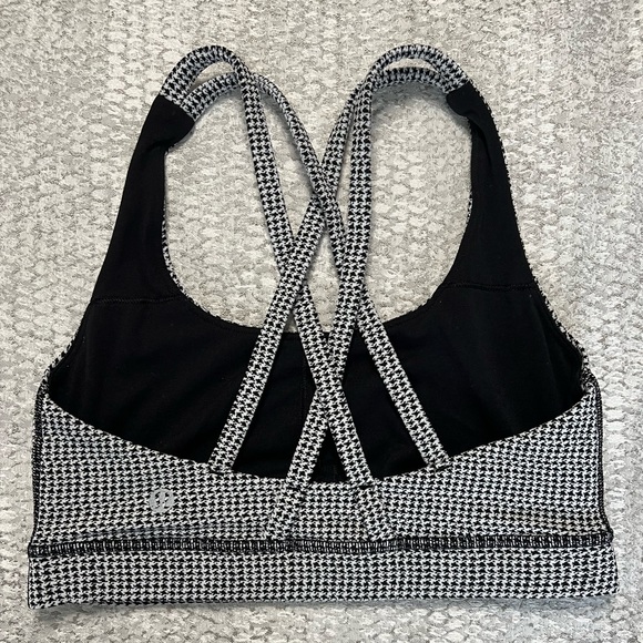 LuluLemon Energy Bra - Picture 2 of 3